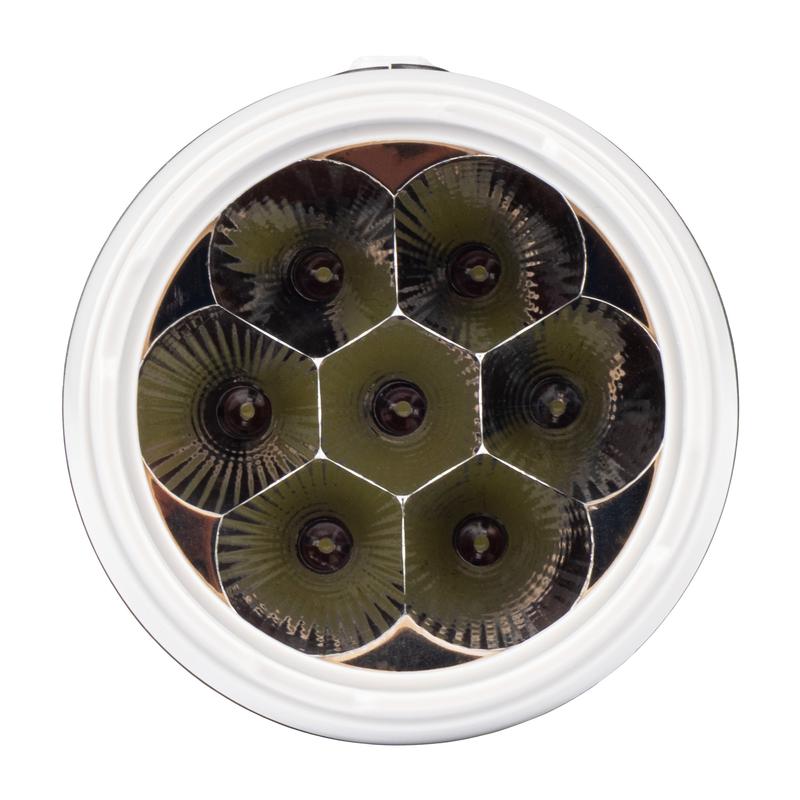 Фонарь аккумуляторный ручной AccuF2-L07-bk 7LED 2 режима: 100проц./25проц. аккум. 0.4А.ч выдвижная вилка индикатор за...