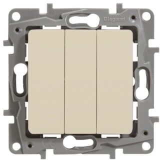 Выключатель 3-кл. СП Etika 10А IP20 250В 10AX винтов. зажимы механизм сл. кость IEK 672343