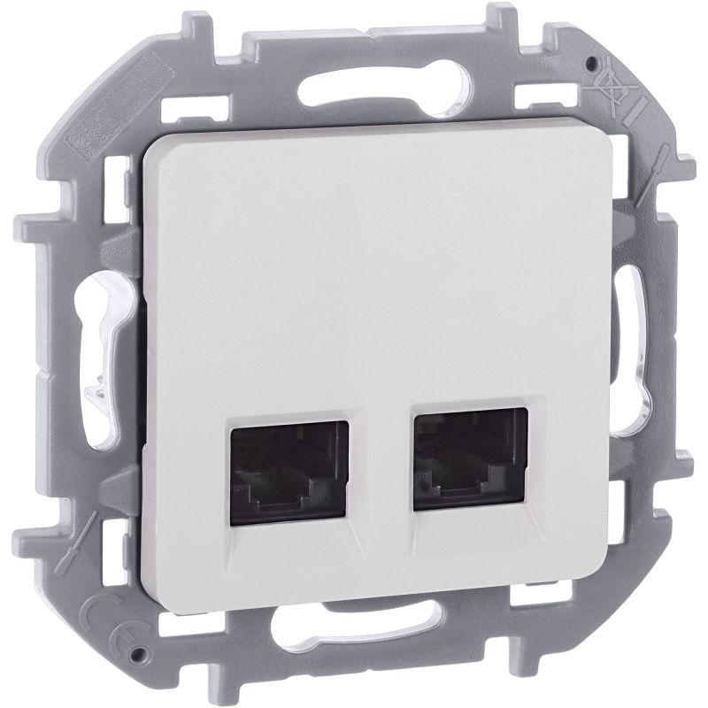 Розетка компьютерная 2-м Inspiria RJ45 кат.6 UTP механизм бел. IEK 673840