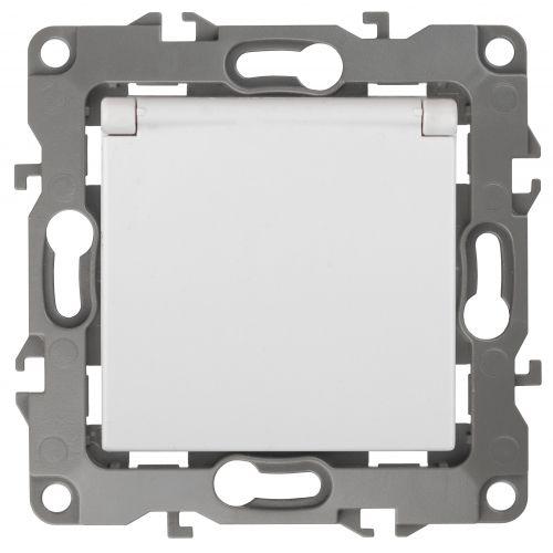 Розетка 1-м СП Эра12 12-2003-01 16А IP20 250В 2P+E Schuko защ. шторки защ. крышка без лапок механизм бел. Эра Б0038806