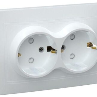 Розетка 2-м СП Кварта РСш12-3-КБ 16А IP20 с заземл. защ. шторки керамика бел. IEK ERK24-K01-16-K